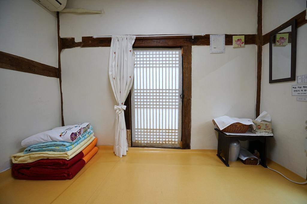 Former Guamseowon Hanok Guesthouse Daegu Exterior foto